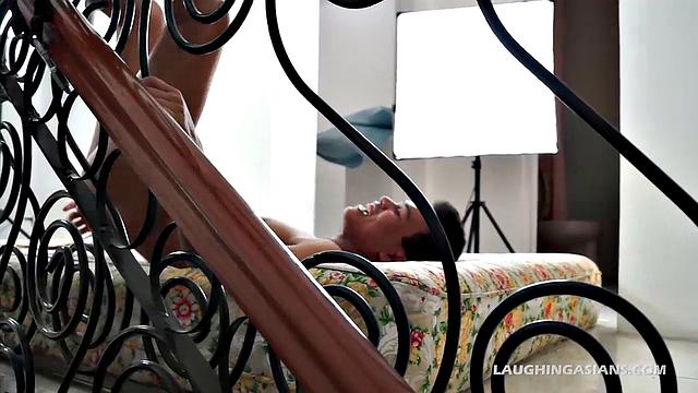 Tickle Time for Warren