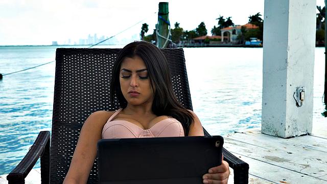 Sophia Leone - Collared Sitter