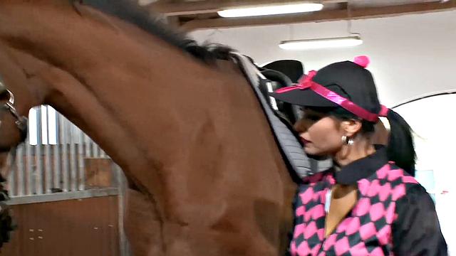 Tera Joy Takes a Stiff Dong Doggy Style!