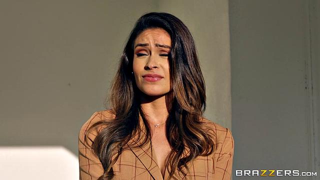 I'm Trying To Sell A House!