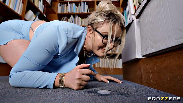 MILF Librarian Secretly Addicted to Eating Cum