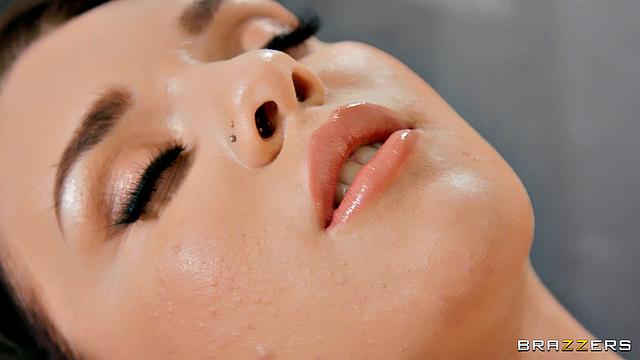 Big, Natural and Simply Lovely!