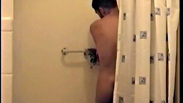 Straight Boy Franco Gets Sucked Off