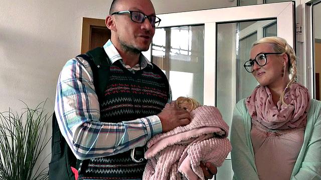 Creampie For Fertile Young Guest