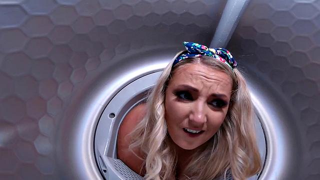 Chubby stuck and pussyslammed