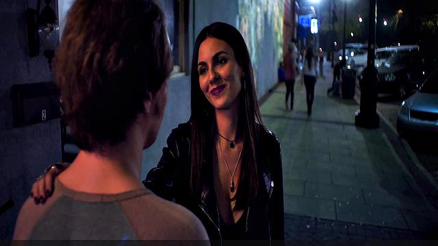 Victoria Justice scenes