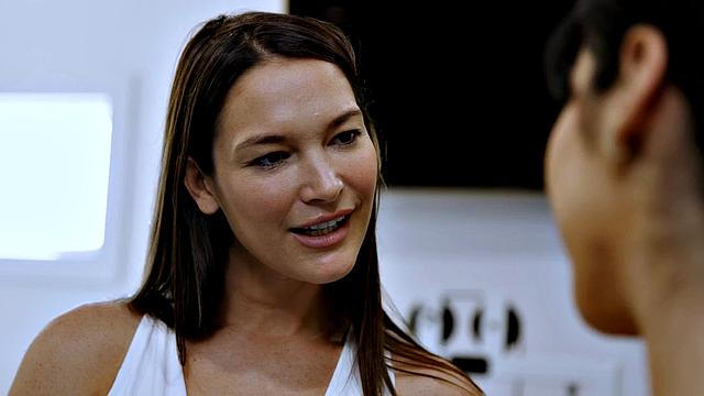 Stunning lesbian babe facesitting GF after workout