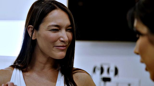 Stunning lesbian babe facesitting GF after workout