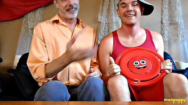DADDY GIANT 35 - Leo Blue, Richard Lennox - Massive Babysitter Makes You Worship His Feet