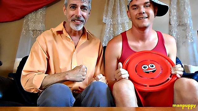 DADDY GIANT 35 - Leo Blue, Richard Lennox - Massive Babysitter Makes You Worship His Feet