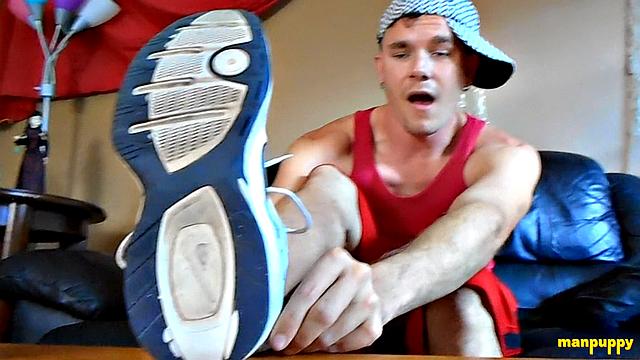 DADDY GIANT 35 - Leo Blue, Richard Lennox - Massive Babysitter Makes You Worship His Feet