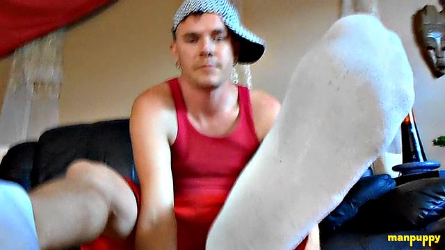 DADDY GIANT 35 - Leo Blue, Richard Lennox - Massive Babysitter Makes You Worship His Feet