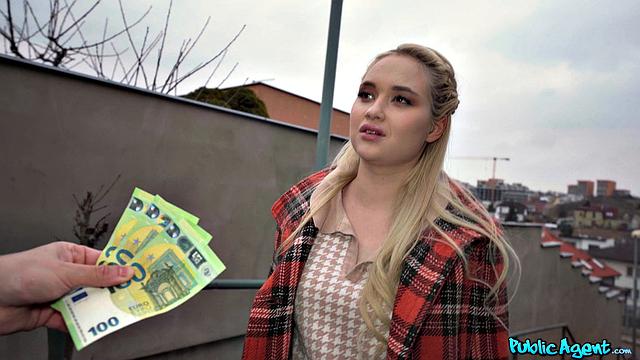 Русский кастинг блондинки