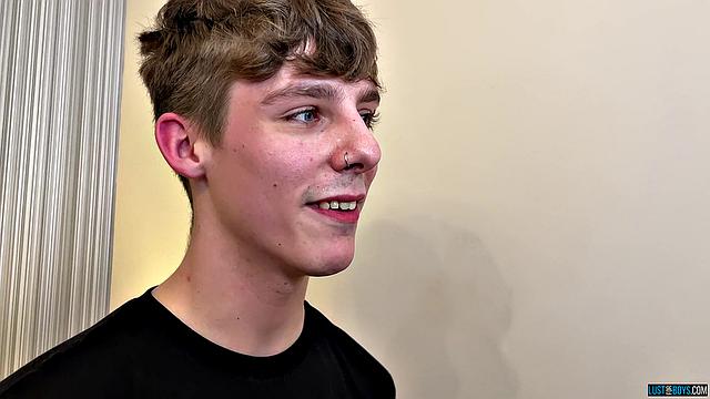 Leo Takes A Gang Fuck - Part 1 - Leo Summers, Felix Hanan, Sebastian Kane, Mitch Schif