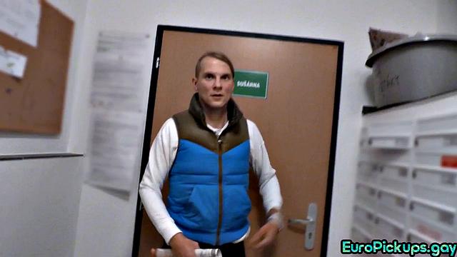 Picked up analbanged in apartment