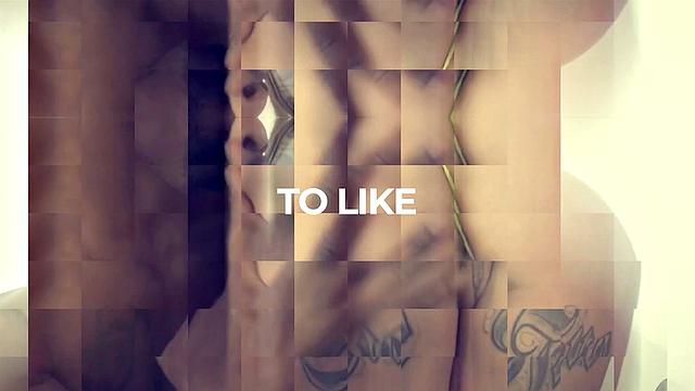 Hot Babe Seduces Long Time Crush - DFxtra