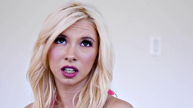 FANTASY MASSAGE - Wild Kenzie Reeves Gets Throat And Pussy Pounded By Her Ex-Boyfriend's Friend