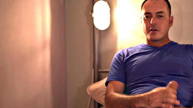 Watch this hot chick get her ass fingered and do a quick cowgirl in reverse cowgirl position