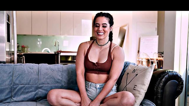 GIRLSRIMMING - Rimjob Lesson with Abbie Maley