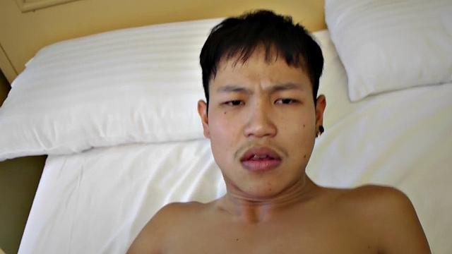 Gaydaddy analtoying skinny Asian twink before barebacking