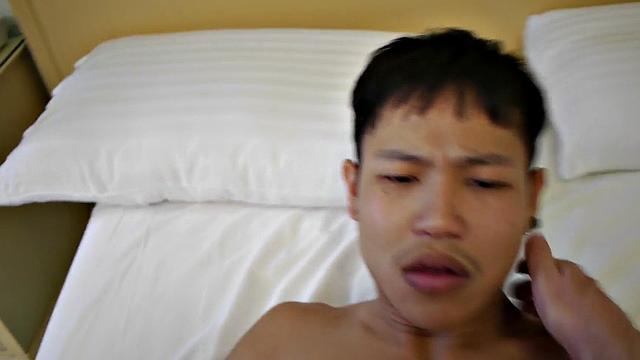 Gaydaddy analtoying skinny Asian twink before barebacking