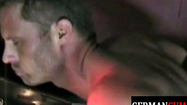 Athletic German bottom blows for jizz after sex