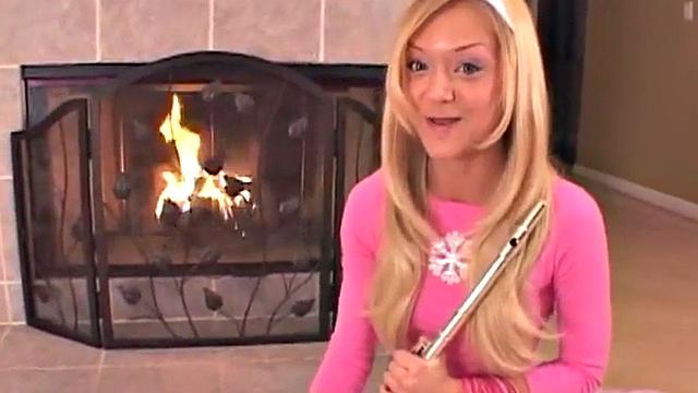 Blonde teen with socks gets off with a flute in her bald pussy