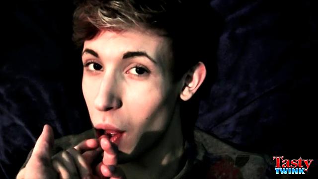 Stuffing His Sexy Mouth - Blake Mast & Trace Van De Kamp