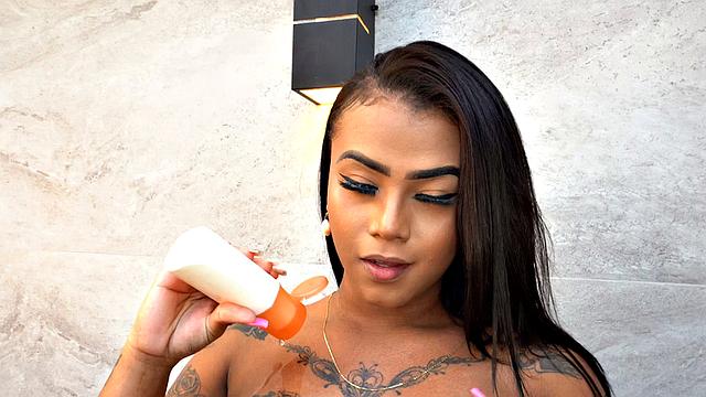 Oiled Big Booty Trans Got Analfucked After Teasing