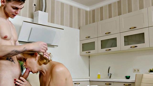 SHAME4K. Alluring cougar is visited by a stud to fuck her