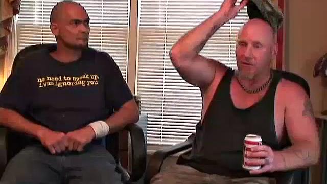 Рэй напился и испортил горячую встречу с Дональдом