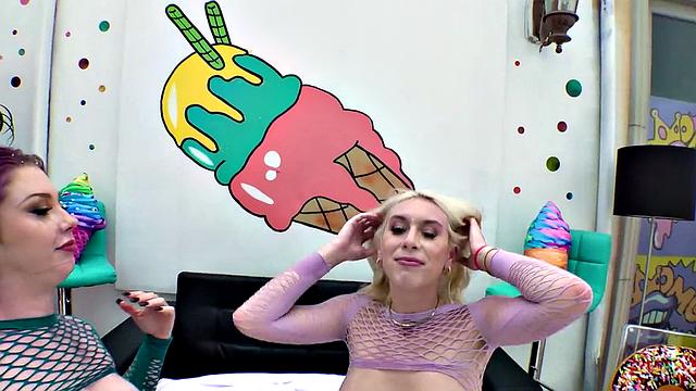 Arietta And Kays Sloppy Oral rendezvous