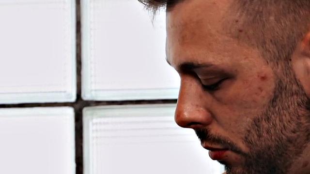 Cute strapon bisex babe sucks cock and fucks in 3way