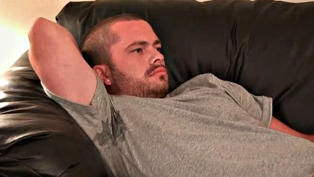 A little afternoon fun for the camera. I suck Lon's dick and then finger his hole while he jerks off and blows a cum gusher for me.