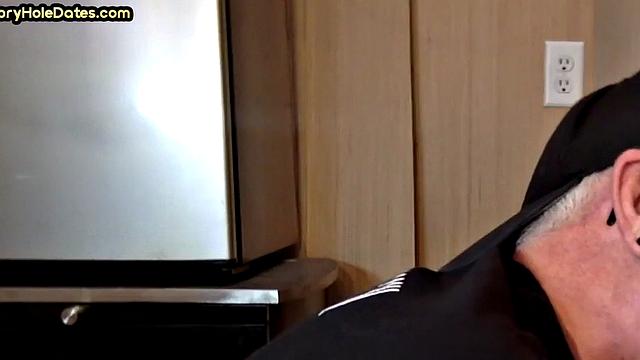 Greedy DILF sucks gloryhole dick in homemade closeup