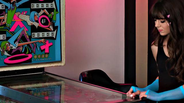 She Plays With Pinball