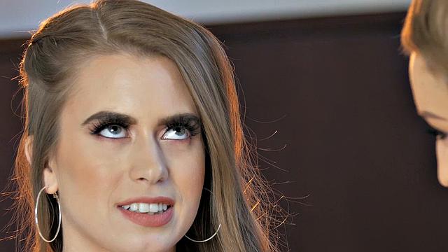 Beautiful Brunette Jill Kassidy In An Exclusive Interview