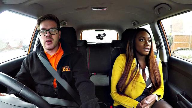 Curvy Nubian gets pussy pounded in the car by driving tutor