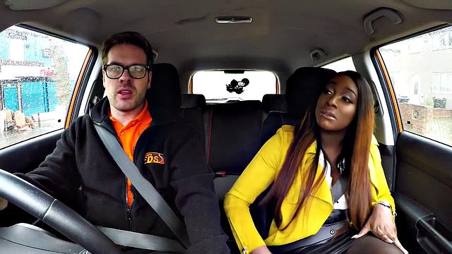 Curvy Nubian gets pussy pounded in the car by driving tutor