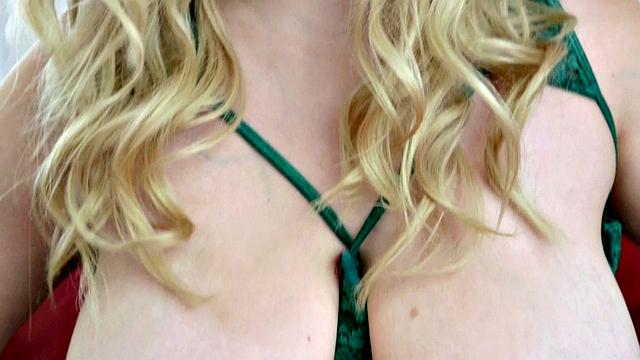 Codi Vore & The Machines