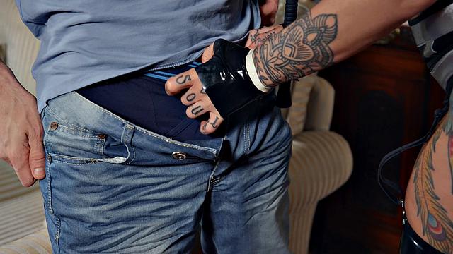 THE DOMMES NEXT DOOt: Part 2