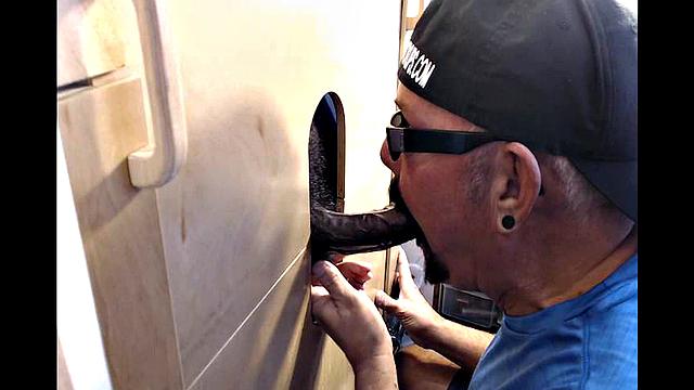 Black Guy Likes Getting His Dick Sucked