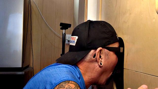 Black Guy Likes Getting His Dick Sucked