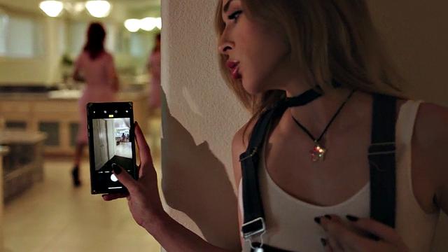 Ginger trans dyke licking girlfriend's pussy before bj and sex