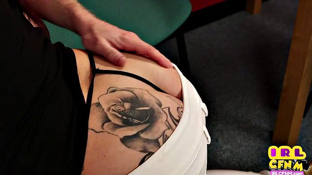 CFNM tattooed British MILF in heels gives HJ