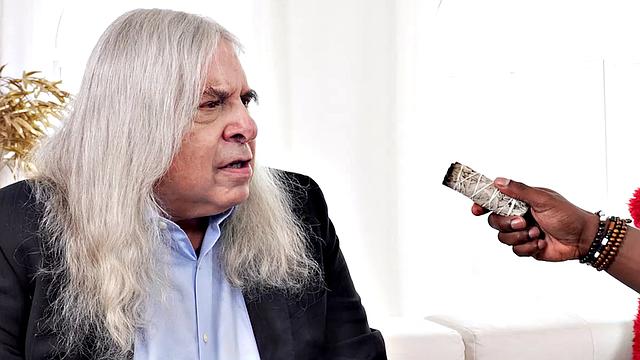 Aubree Valentine Cucks Husband, Real Tits Bounce while Riding BBC