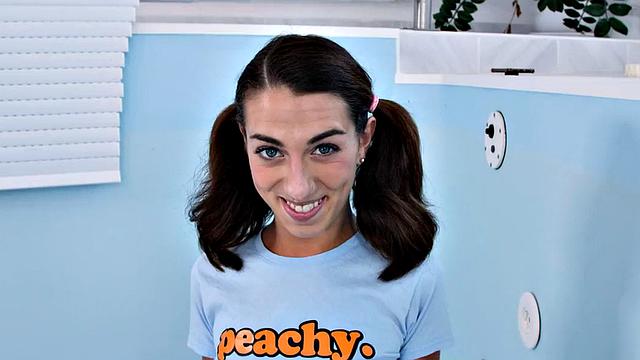 Petite babe gets doggystyled after bj