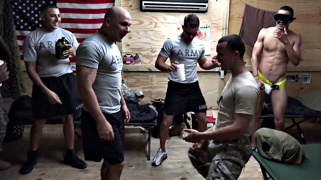 IR military stud fucked on voyeur party by top