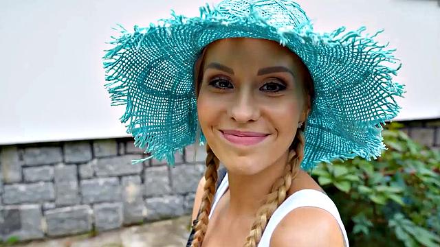 VIP4K. Lawn Mower Women