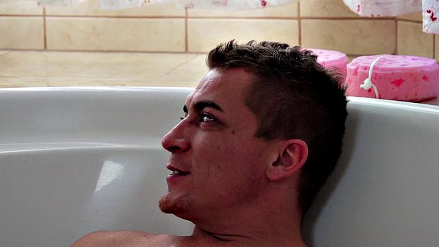 Sandra Star's bathroom romp